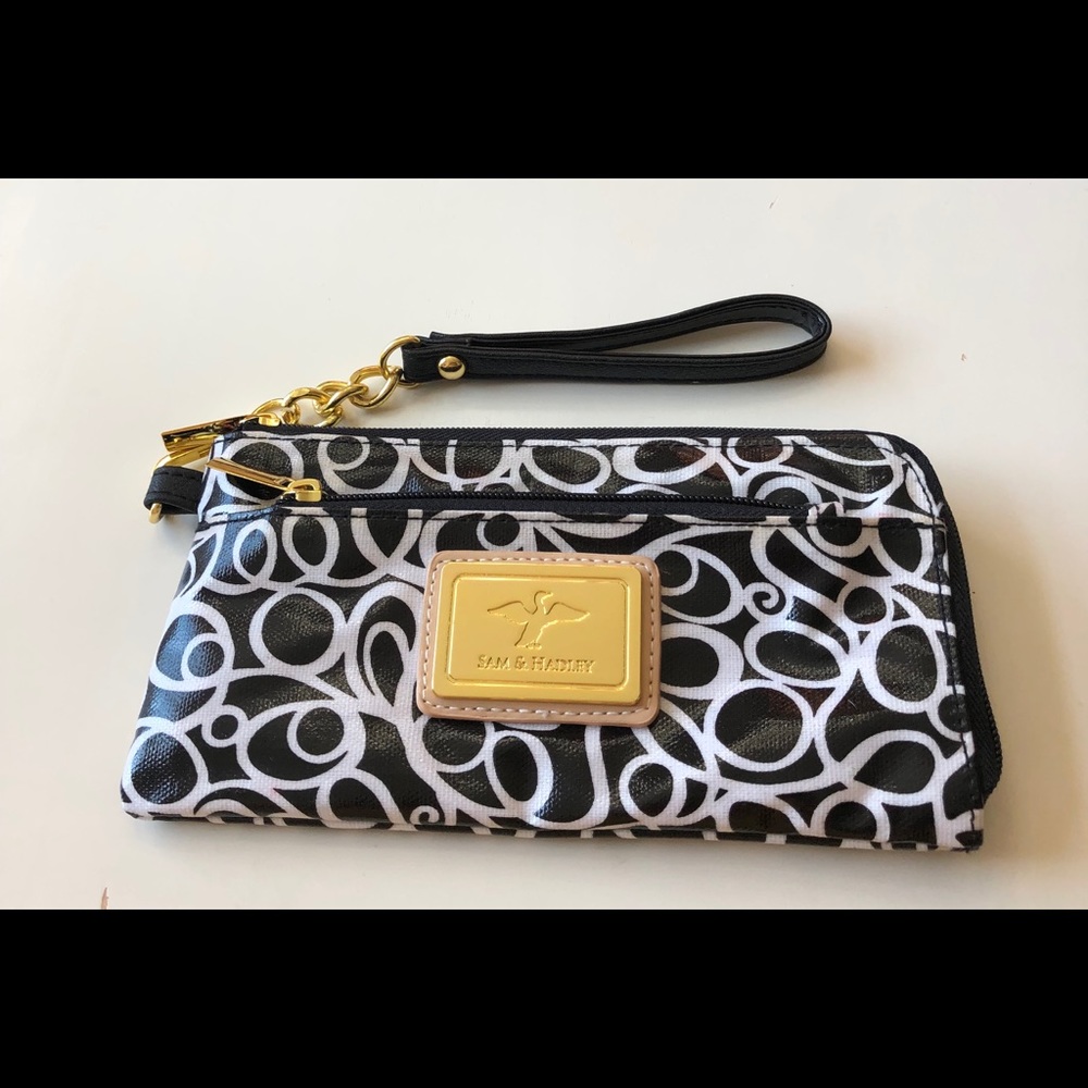 “Sam and Hadley” Brand new wallet wristlet.
